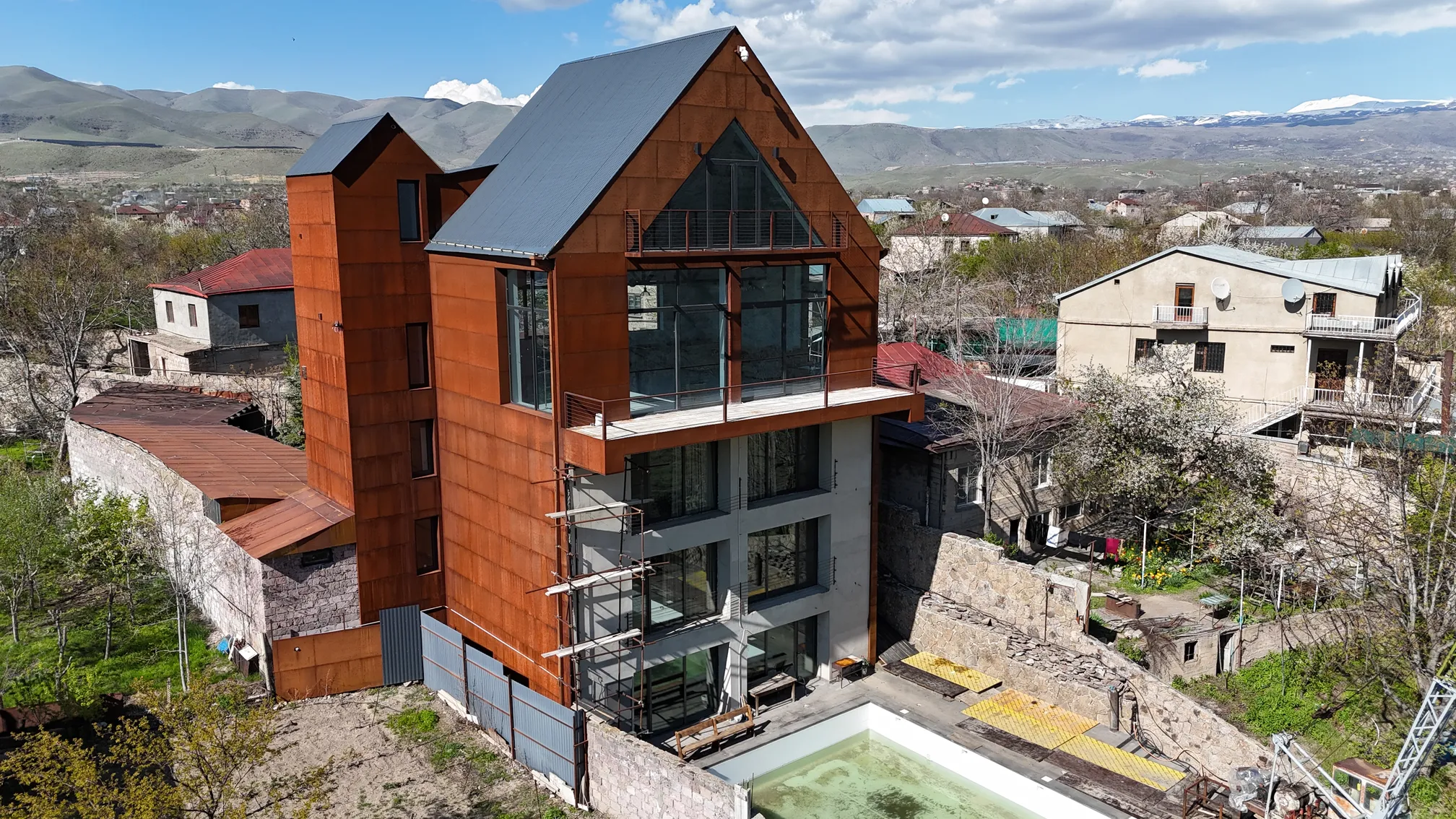 DJI_20250419160756_0297_D_converted