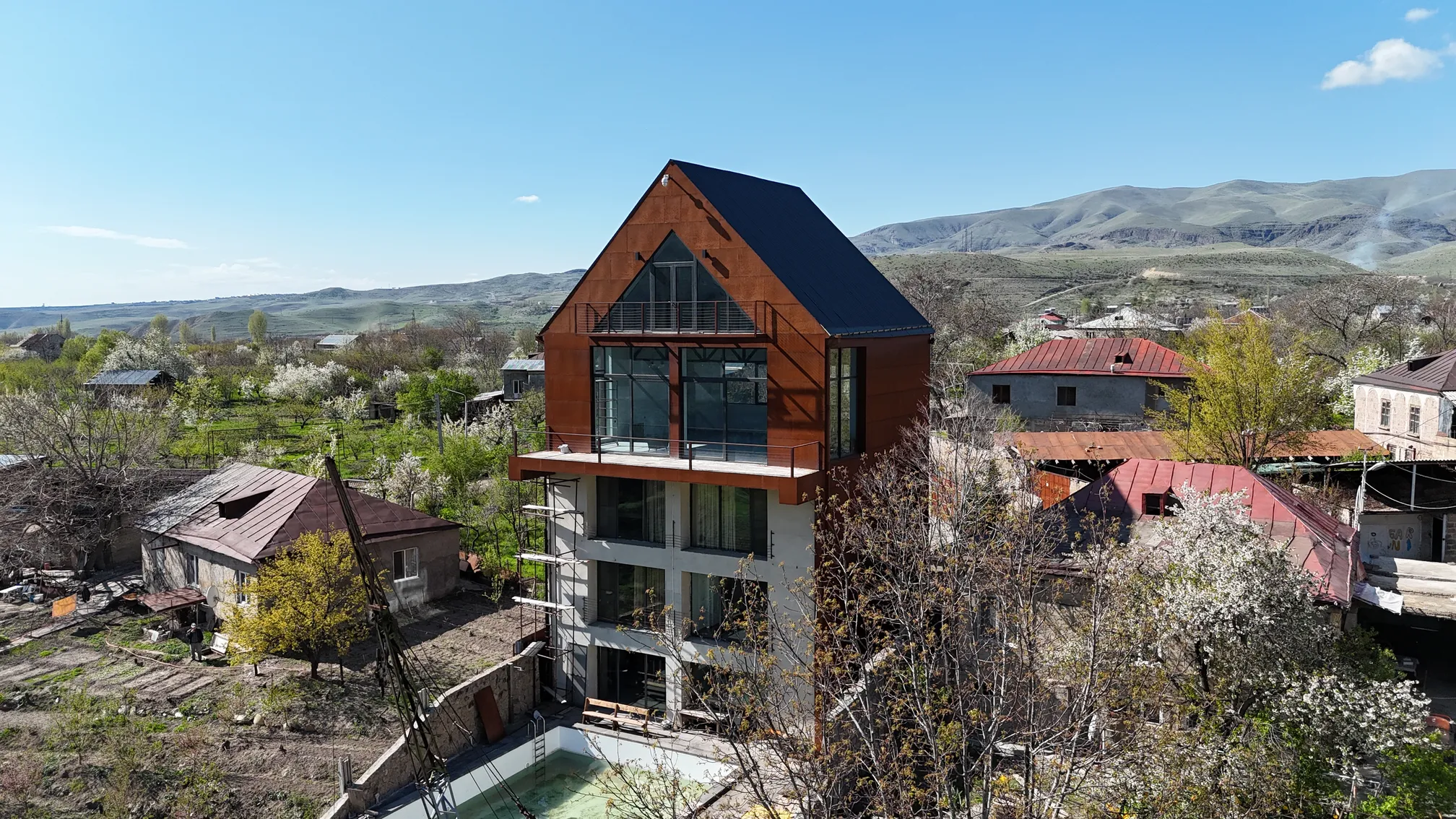 DJI_20250419160819_0299_D_converted