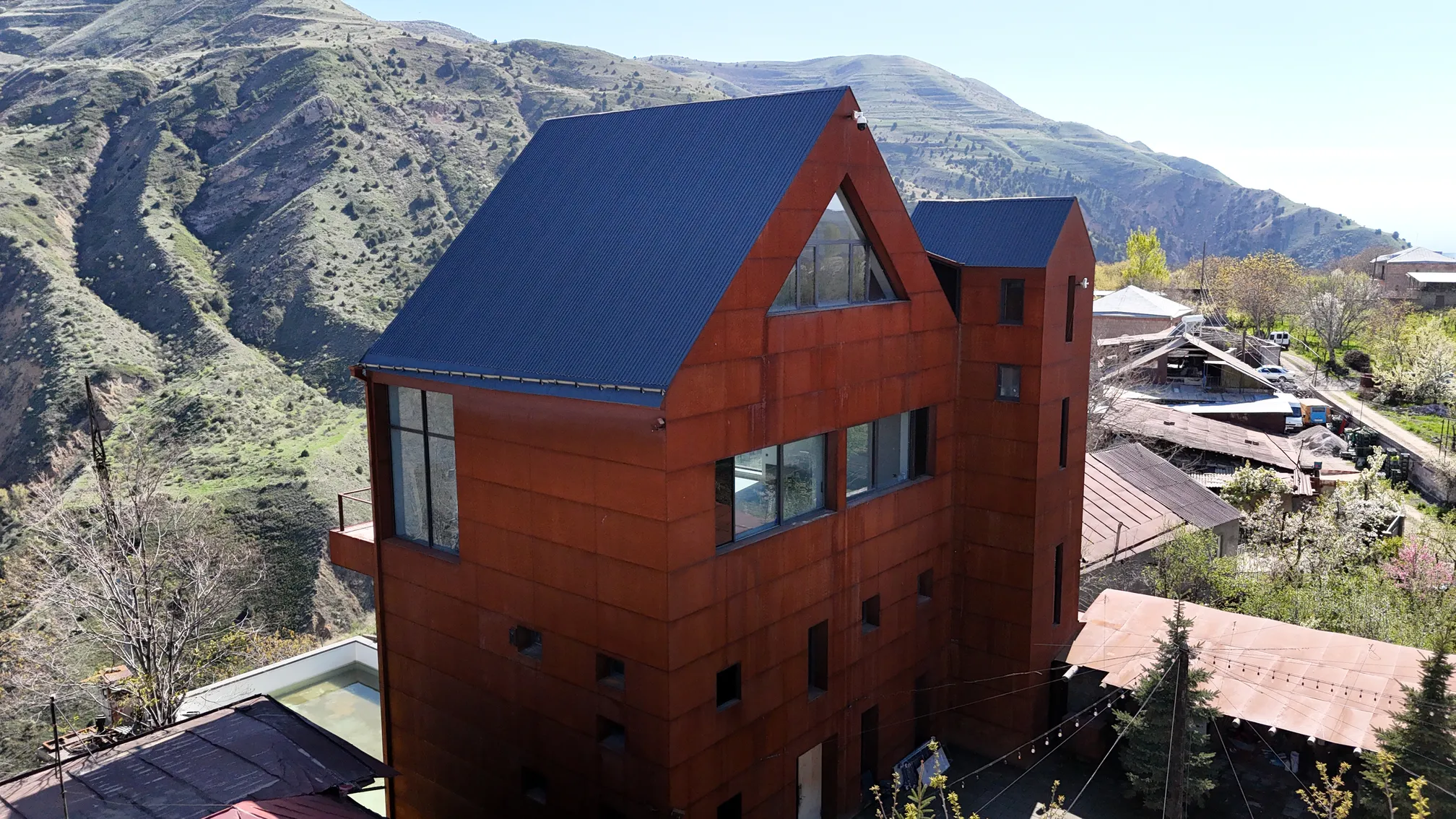 DJI_20250419160947_0305_D_converted